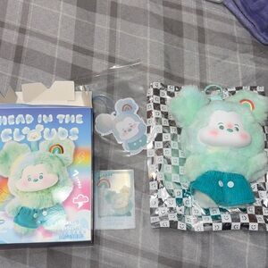 Trendy Brand New Miniso Head in the Clouds Plush Keychain🔥